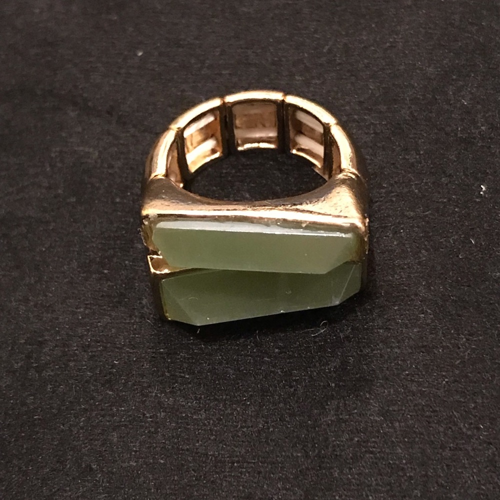 Takyn Ring